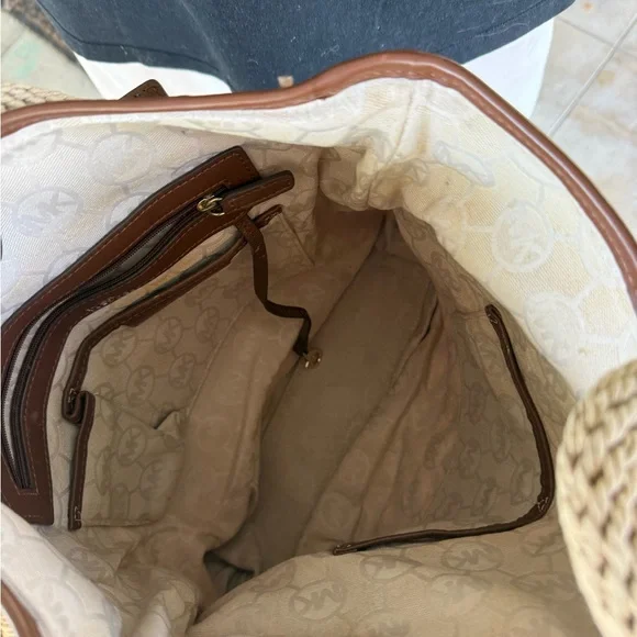 Michael Kors Black and Cream Zebra Pattern Men's Accessory - Picture 3 of 3